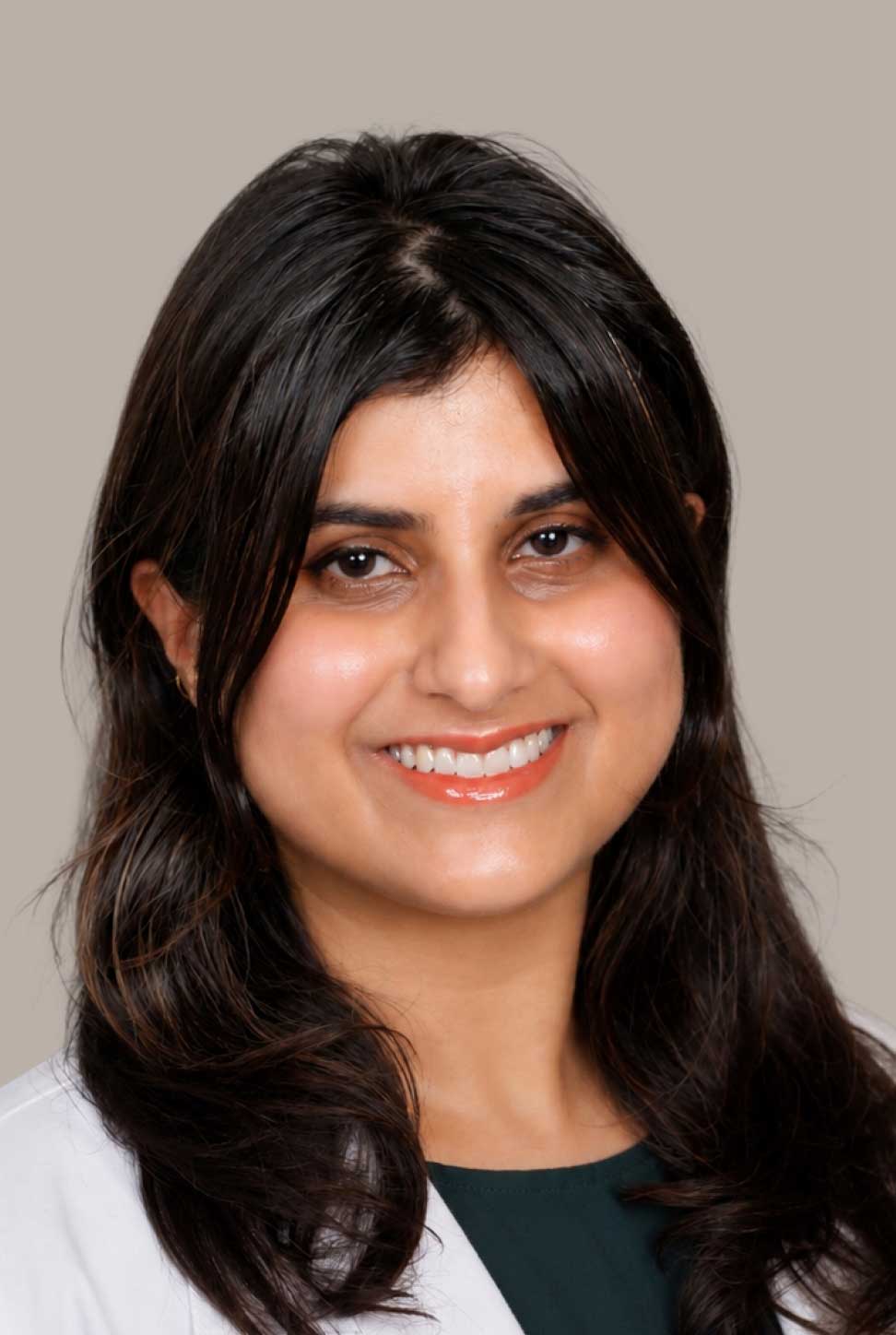 Dr. Sophia Mufti
